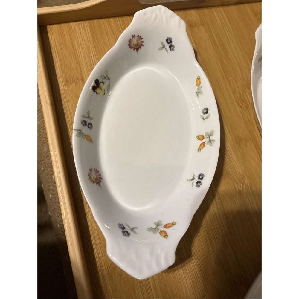 🔥Set Of 3 TRISA Fine Porcelain Oval Baker 10.5in Long 5.5in Wide (send offers)